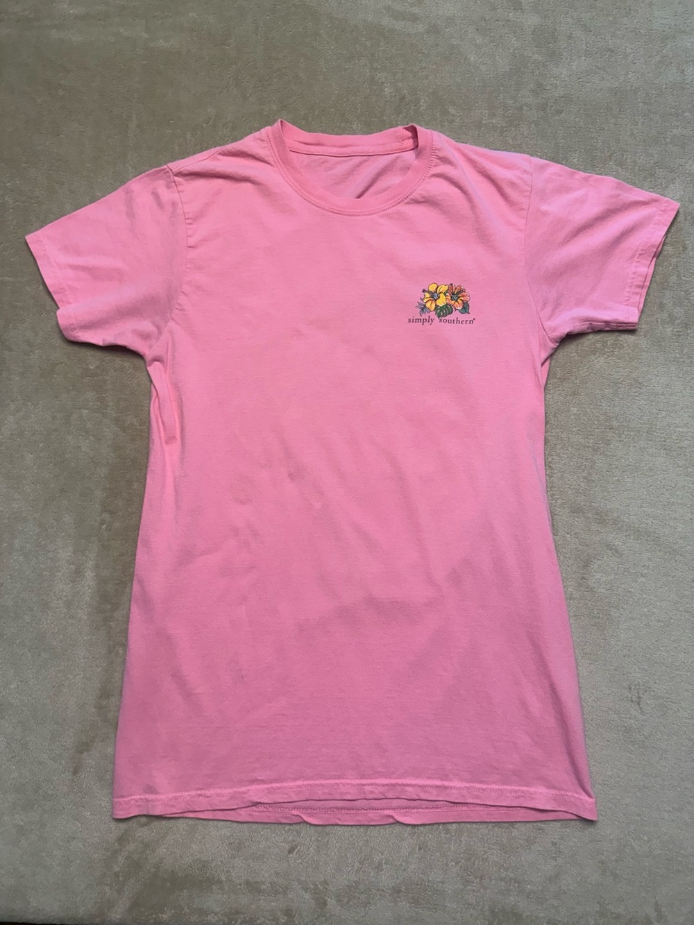 Simply Southern Pink Hawaiian Bus T-Shirt Small
